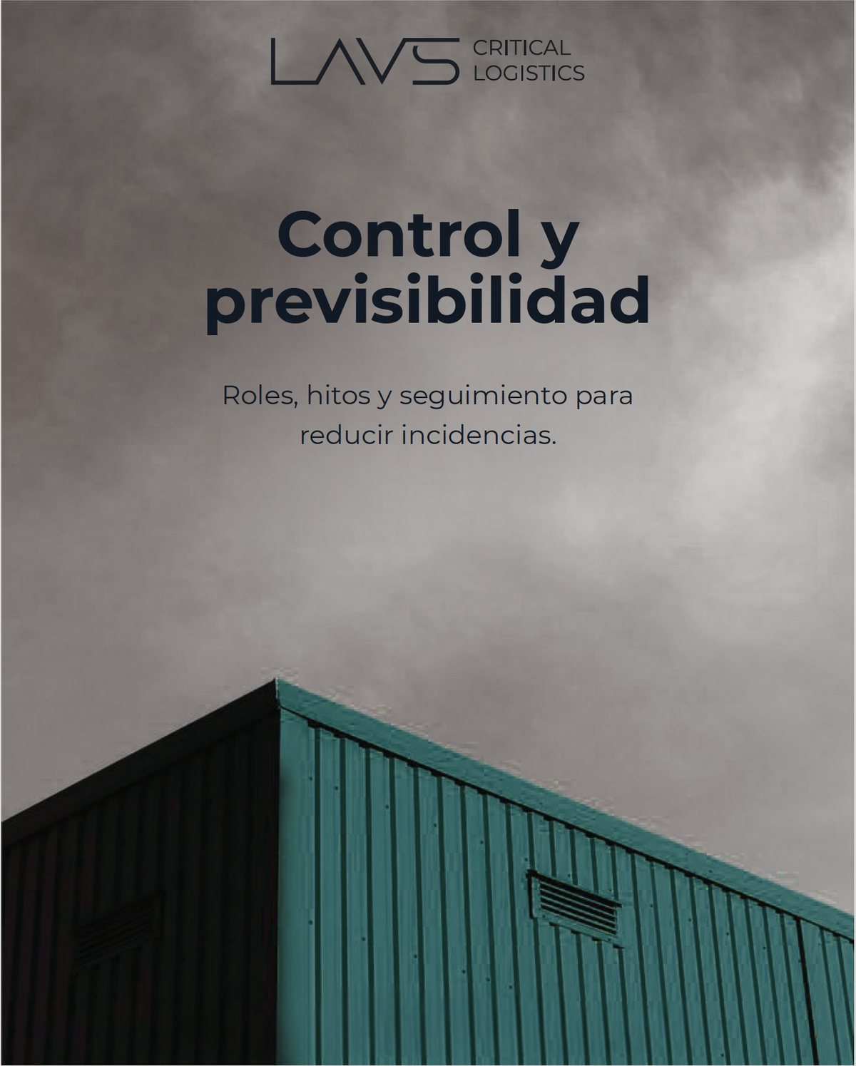 LAVS cover: “Control y previsibilidad”, over a shipping container against an overcast sky.